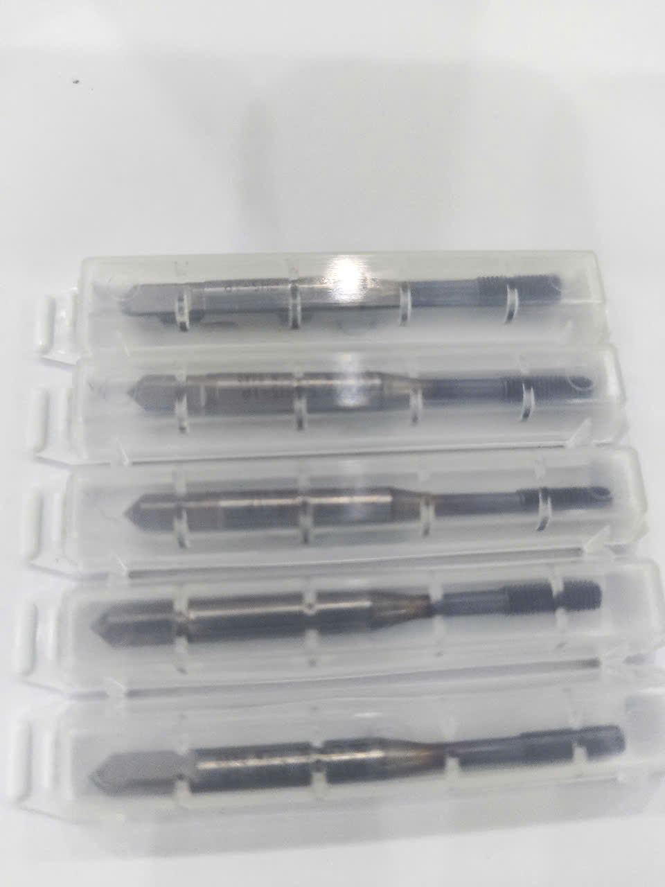 Mũi Taro VP-SC-NRT 1P của hãng OSG (Nhật Bản).M3 x 0.5