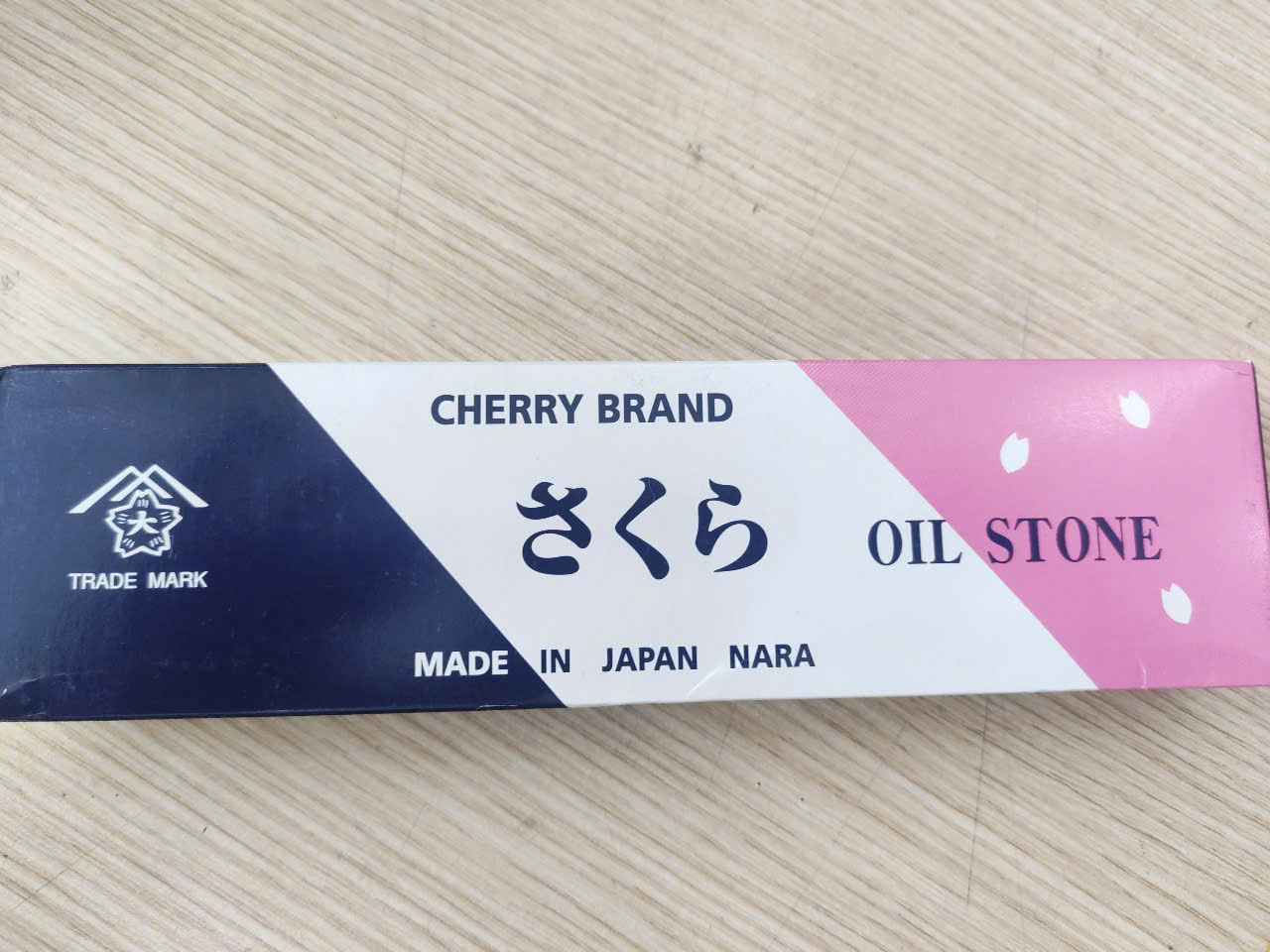 Đá mài dầu SAKURA (さくら) – CHERRY BRAND