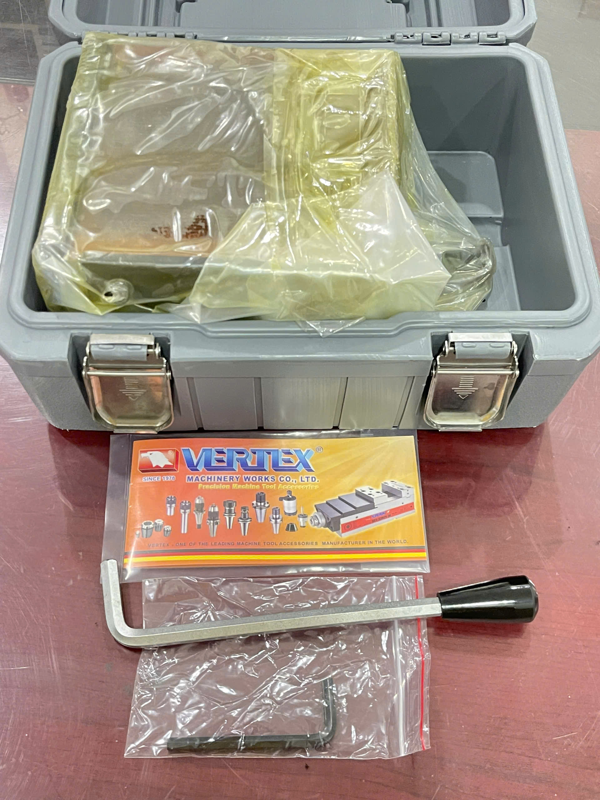 BÀN TỪ NGHIÊNG V-66SA  VERTEX